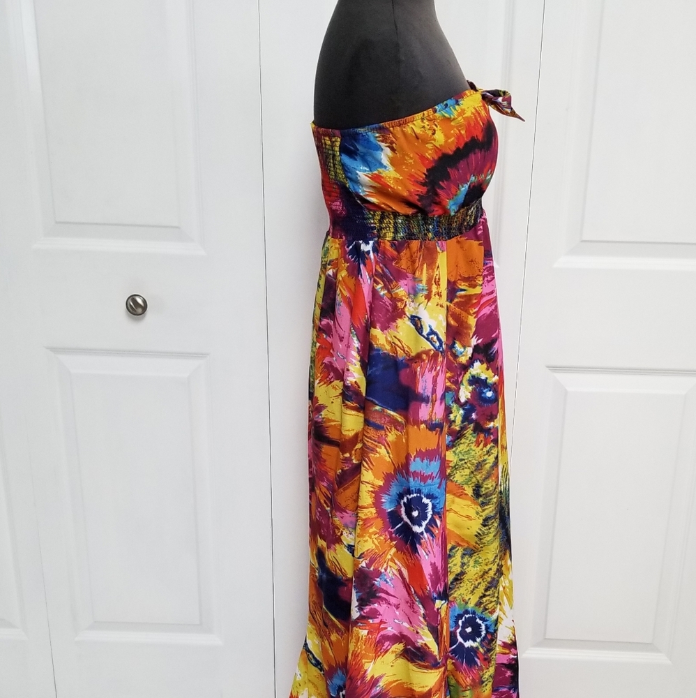 Woman's Bellatrix Medium Strapless Maxi Dress - Picture 2 of 4